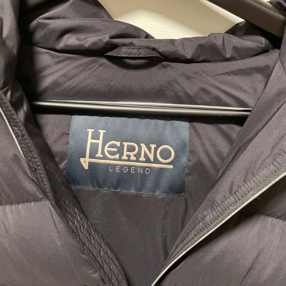 Herno Men's Charcoal Puffer Jacket - Picture 4 of 4